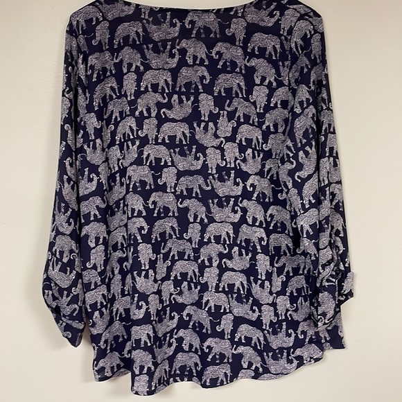 MIX women's blouse, Navy with white elephants design Top Blouse , M, Like New!, - Picture 3 of 7